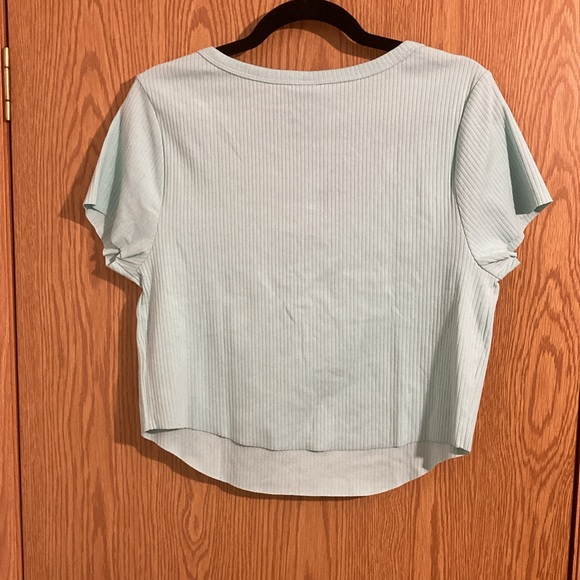 NWT Wild Fable Crop Top - Picture 2 of 4